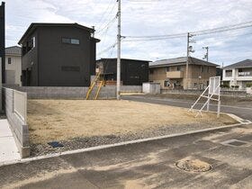 松山市別府町