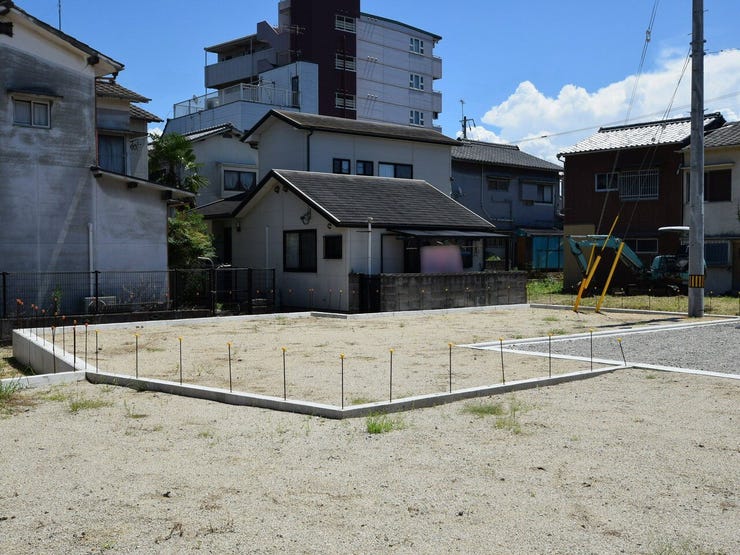 外観を北西側より撮影