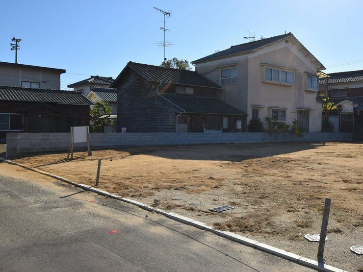 外観を北西側より撮影