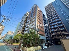 福岡市中央区荒戸３丁目