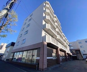 札幌市豊平区月寒中央通１１丁目