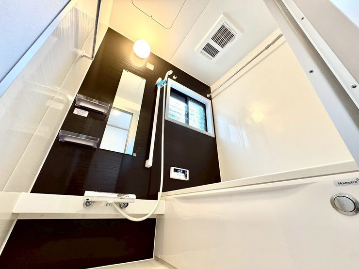 【Bathroom】リラックスできる空間で、一日の疲れを癒し、心身共にリフレッシュできます。