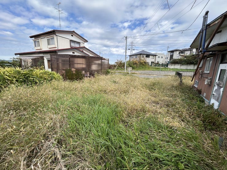 現地(2025年10月)撮影
◎建築条件無し◎
詳細は、ハウスドゥ  八戸市庁前までお気軽にお問い合わせくださいませ♪
