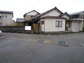 富山市本郷町