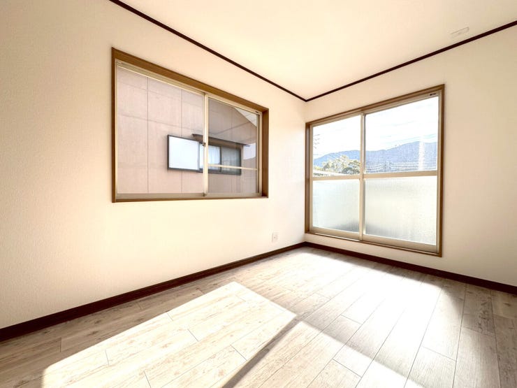 ◆◆小倉南区舞ケ丘 中古戸建て◆◆ ◆2024年11月リフォーム【水回り】【内装】 ◆駐車場2台 ※リフォーム前のお写真です