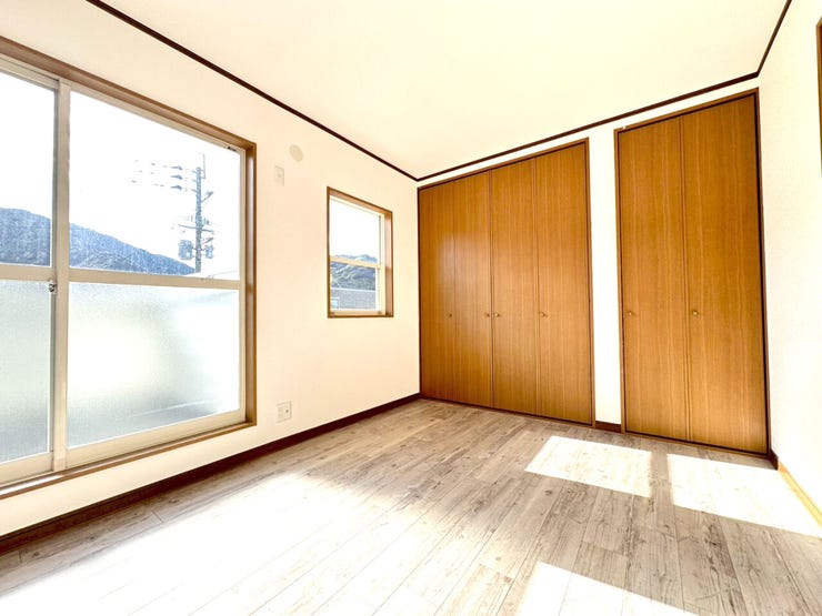 ◆◆小倉南区舞ケ丘 中古戸建て◆◆ ◆2024年11月リフォーム【水回り】【内装】 ◆駐車場2台 ※リフォーム前のお写真です