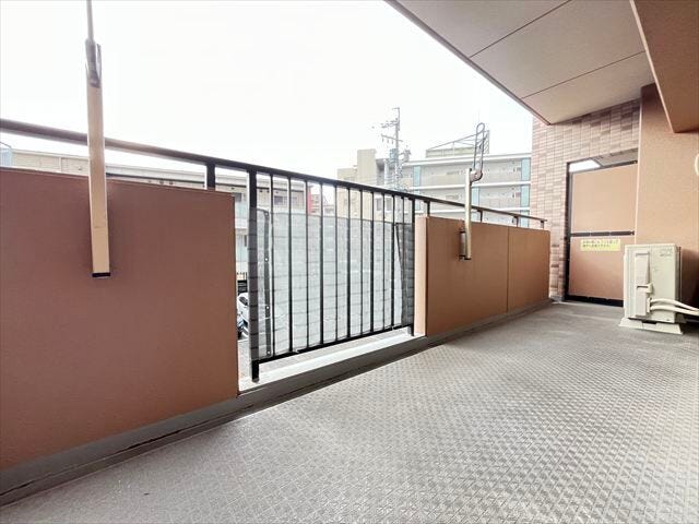 大型バルコニー付きでお洗濯もらくらく。