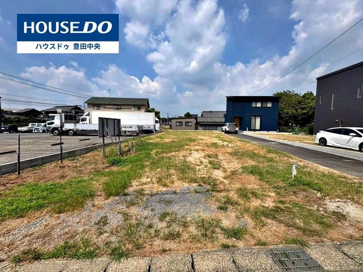 【外観】
◆見学予約受付中◆
現地をご覧いただき、周辺環境なども一緒に
ご確認いただけます!
