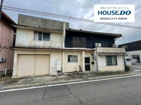 半田市有楽町３丁目