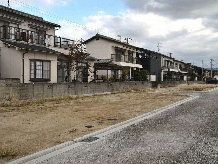 【外観】
外観を南西側より撮影