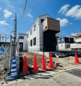 川口市鳩ヶ谷本町４丁目