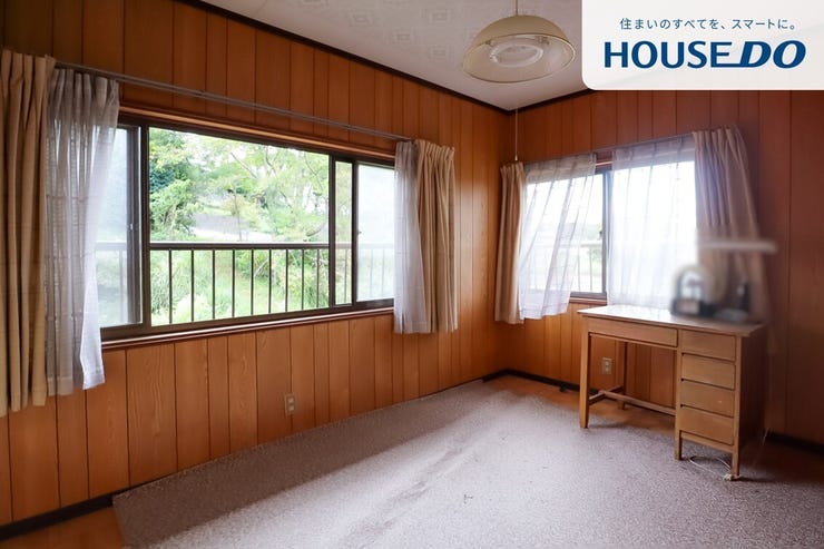 落ち着いた雰囲気でリラックスして過ごせる洋室