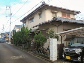 松山市西長戸町