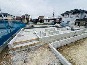 知多市つつじが丘４丁目