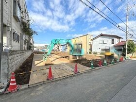 草加市八幡町