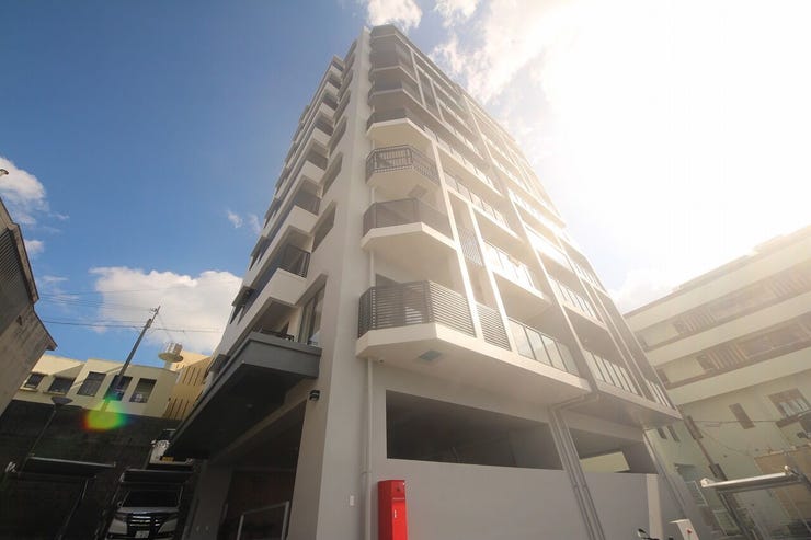 ニューウェイブプレミアムコート識名