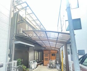 足立区本木北町