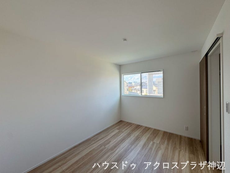 【洋室6帖(北西側)】