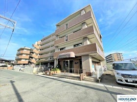 福岡市博多区諸岡３丁目