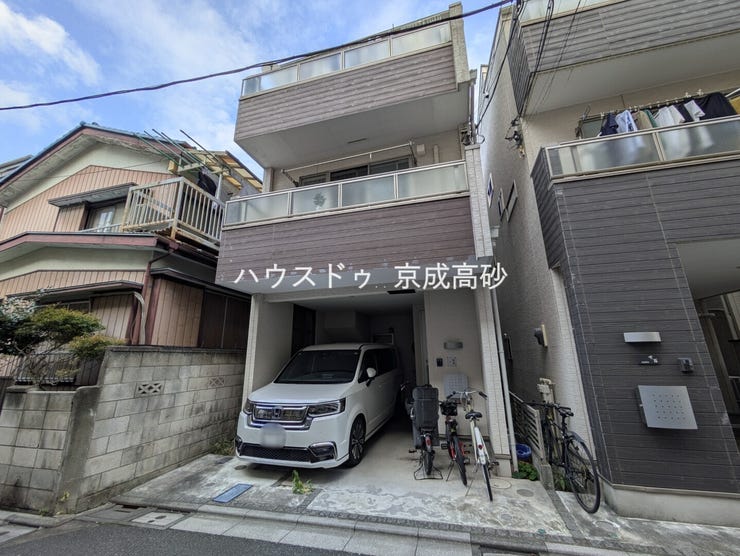 【外観】
住まい購入に向けての『質問』・『疑問』。具体的に何を準備をして進めたらいいのか?お気軽にご相談ください。