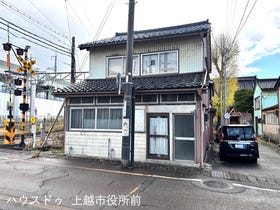 糸魚川市新鉄１丁目