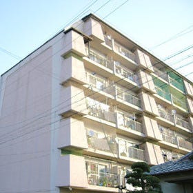 京都市右京区西京極畔勝町