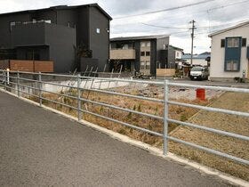 松山市南吉田町