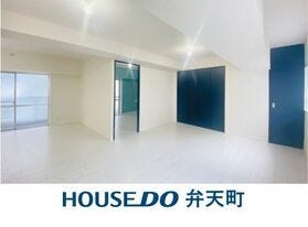 大阪市西区新町４丁目