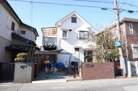 吉川市中曽根２丁目