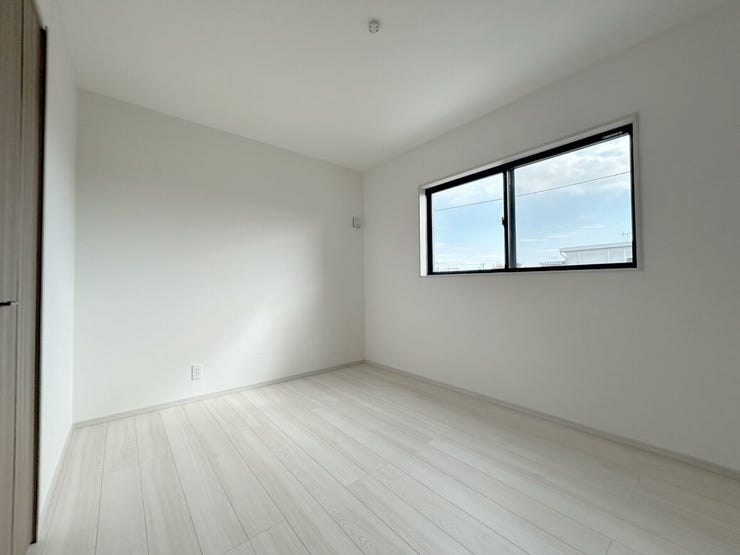 2階 洋室6帖 図面下