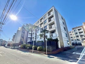 狛江市岩戸南１丁目