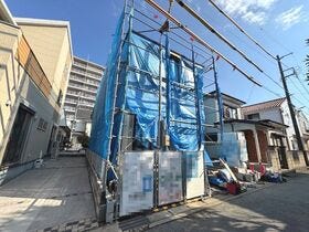 草加市旭町２丁目