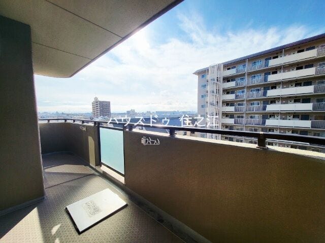 ★南向きバルコニーですので陽当り良好♪洗濯干しに最適♪