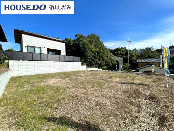 【整形地】形が整っているから、夢の住まいがスムーズに描ける。整形地は、家づくりの計画を自由に進めやすいのが特徴です。四角い形や正確な寸法が、効率的で美しい建築を可能にし、理想的な間取りを実現できます。