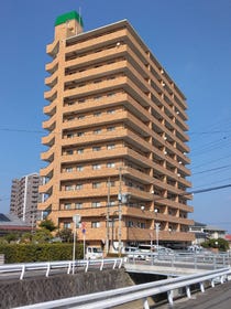 別府市亀川四の湯町