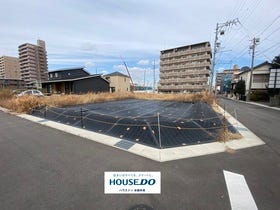 半田市新川町