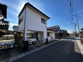 津市栗真小川町