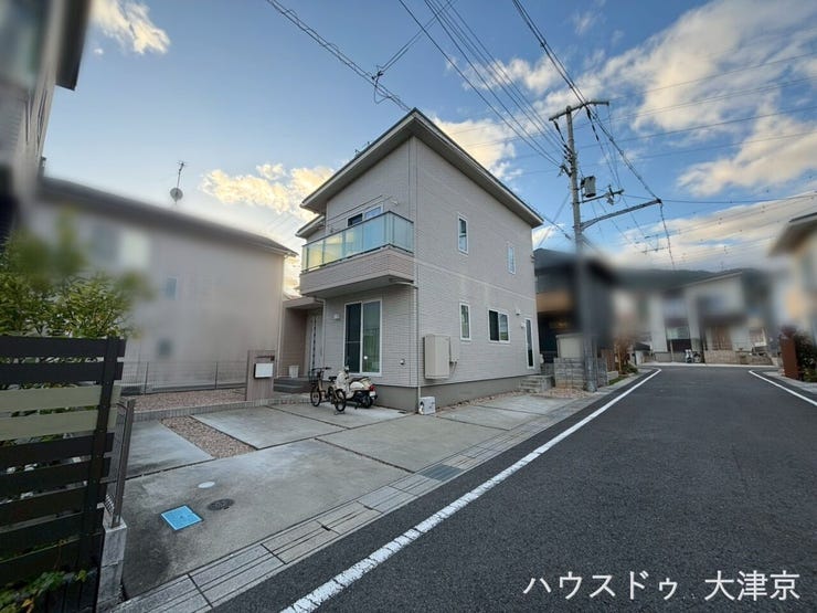 3台駐車可能な駐車場(車種による)