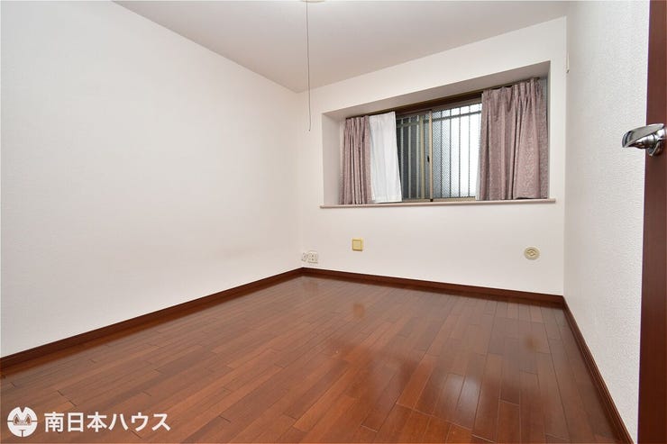 西田３丁目 Ｄ’クラディア西田 【洋室】5.8帖の洋室です！全居室に収納があります♪