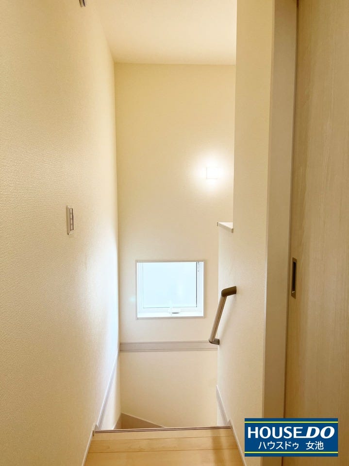 2025年10月撮影
2Fホール