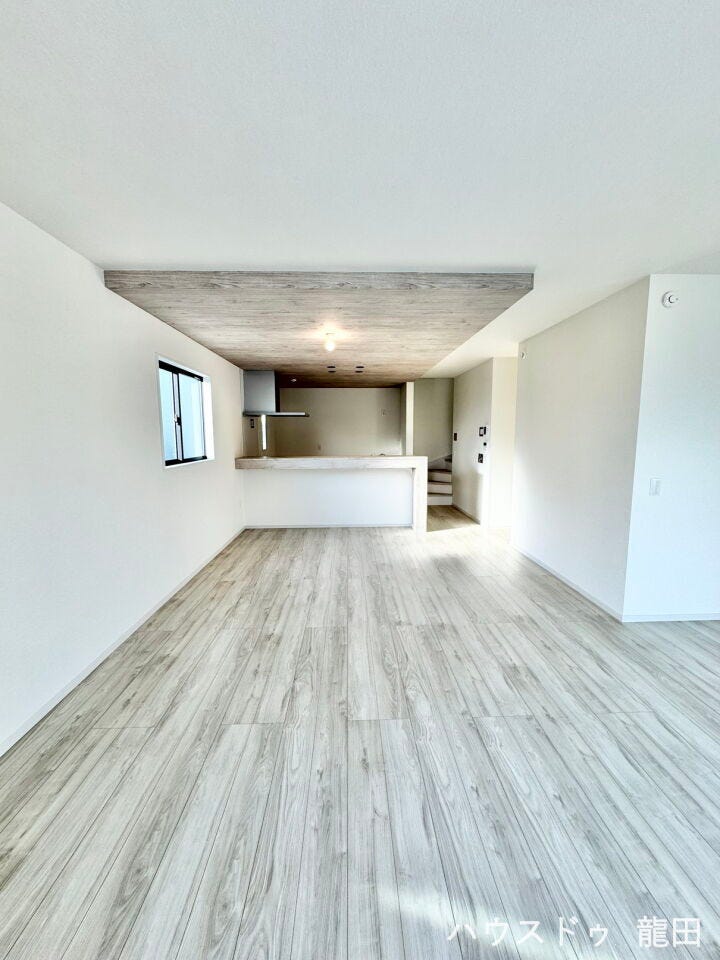 ■□■リビング■□■
LDK24.7帖