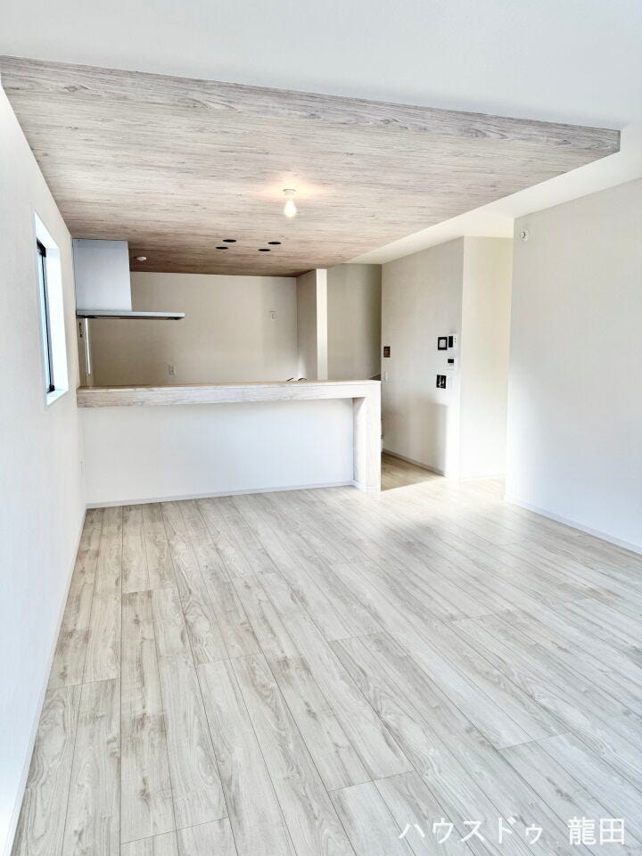 ■□■リビング■□■
LDK24.7帖