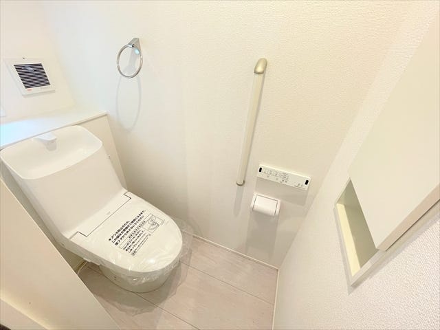 【トイレ・各フロア設置】