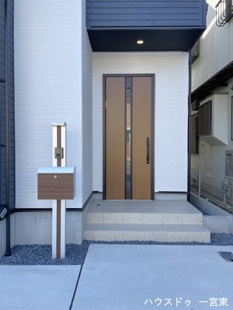 土地面積:40.06坪
延床面積:30.13坪
スーパーやクリニックが徒歩約10分と近く、便利な環境です!