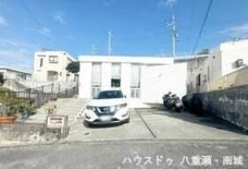 南城市大里字稲嶺