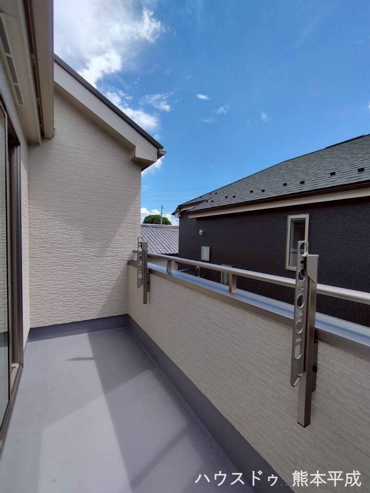 日当たりのいいバルコニー