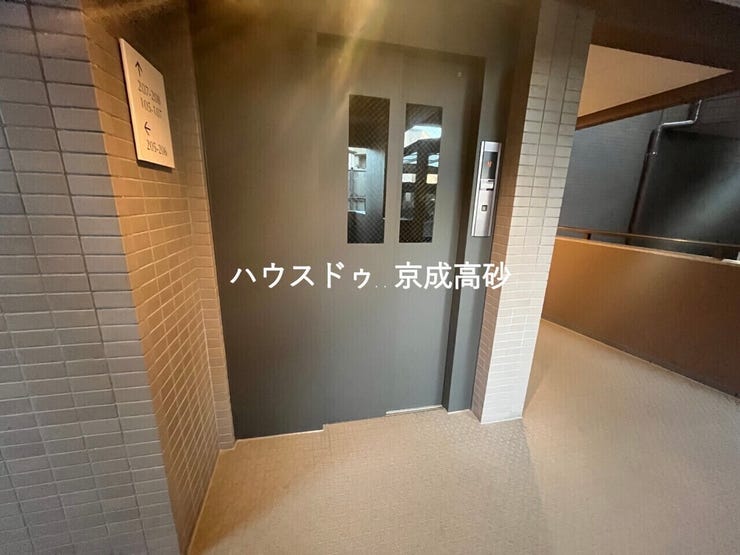 エレベーター1基