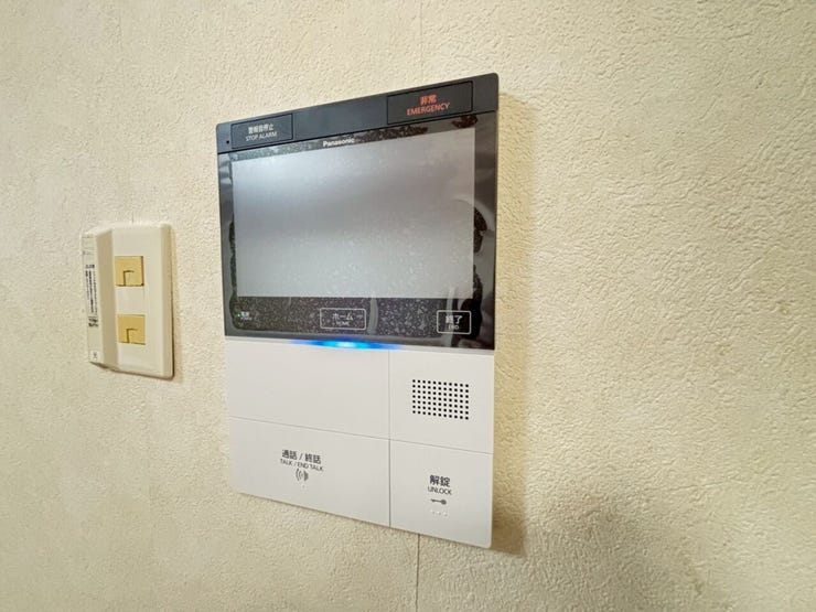 モニター付きインターホン