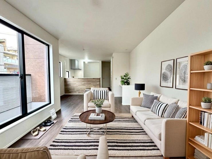 【Living】眺望や日当たりに恵まれた2階リビング。明るく開放的な空間を楽しめます。※家具CG