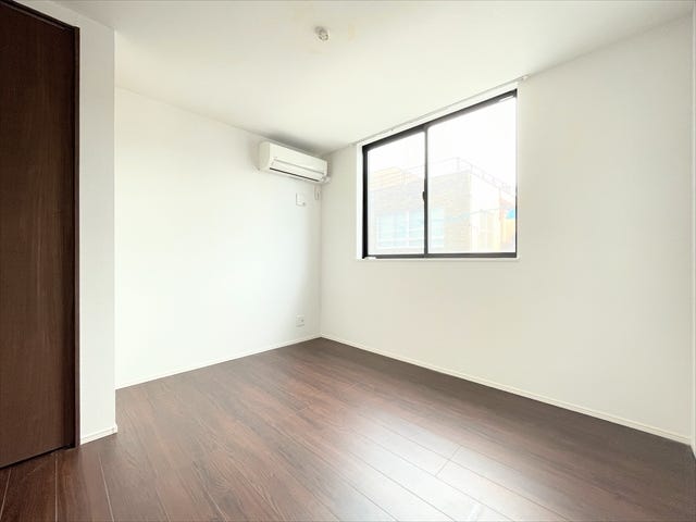 子どもの好きな色や柄、デザインを取り入れることで、居心地の良い空間にできちゃいます◎